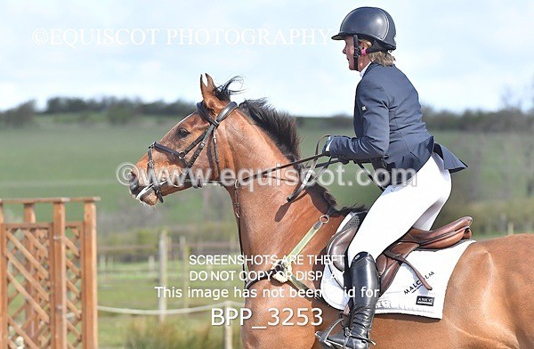 BPP_3253 - CLASS 3 BritiNovice/ 90cm Open