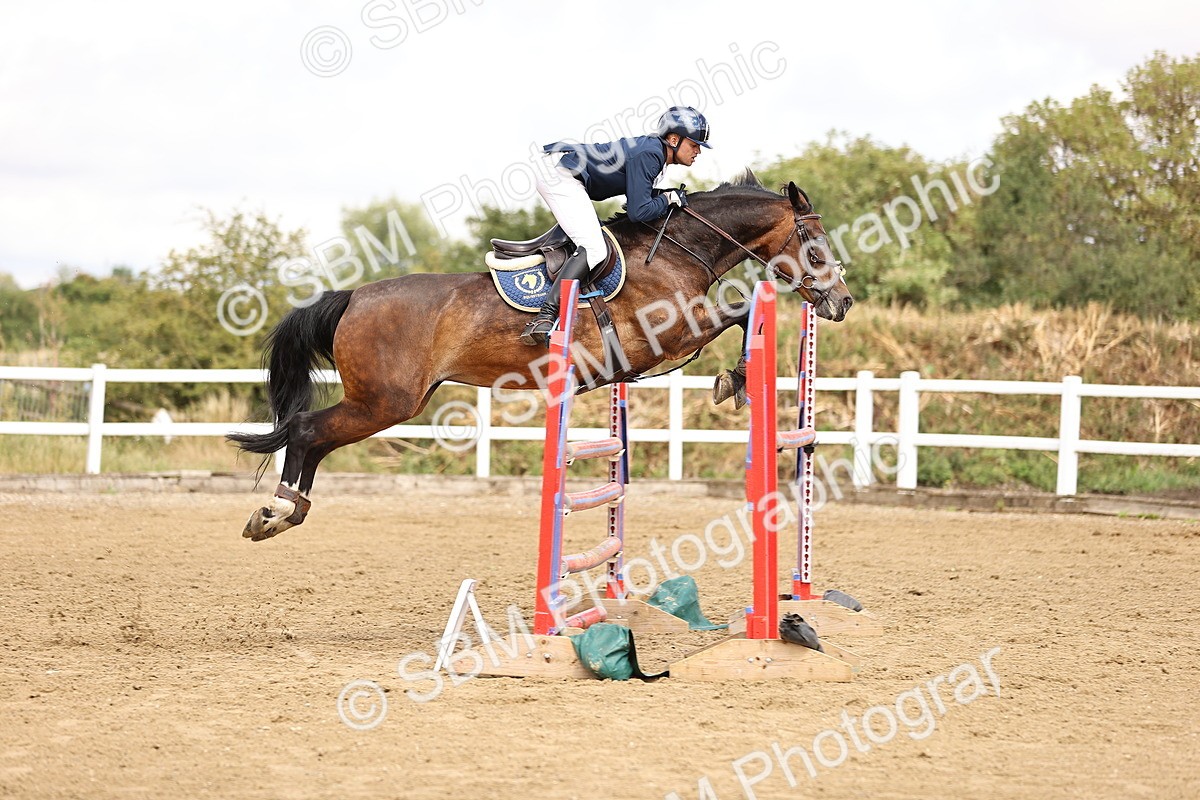 SBM_026767 - Class 13 - Senior Newcomers - 1.10m