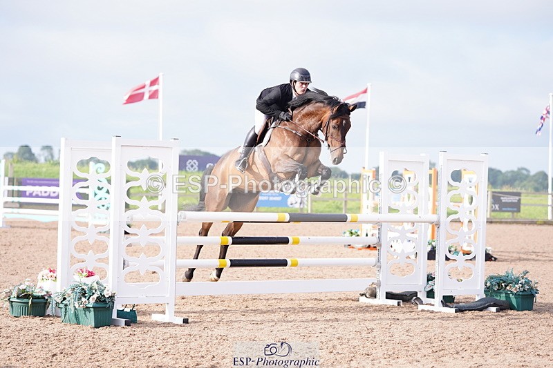 240802A-080940-02945 - Cls 14 Snr Newcomers