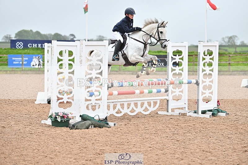 240505A-123545-05121 - Cls 4 Blue Chip Pony Newcomers & 1m Open