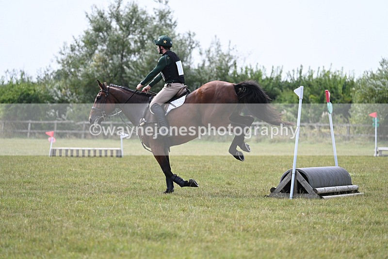 WJ7_7354 - 60cm XC Time 13:54 to 14:20