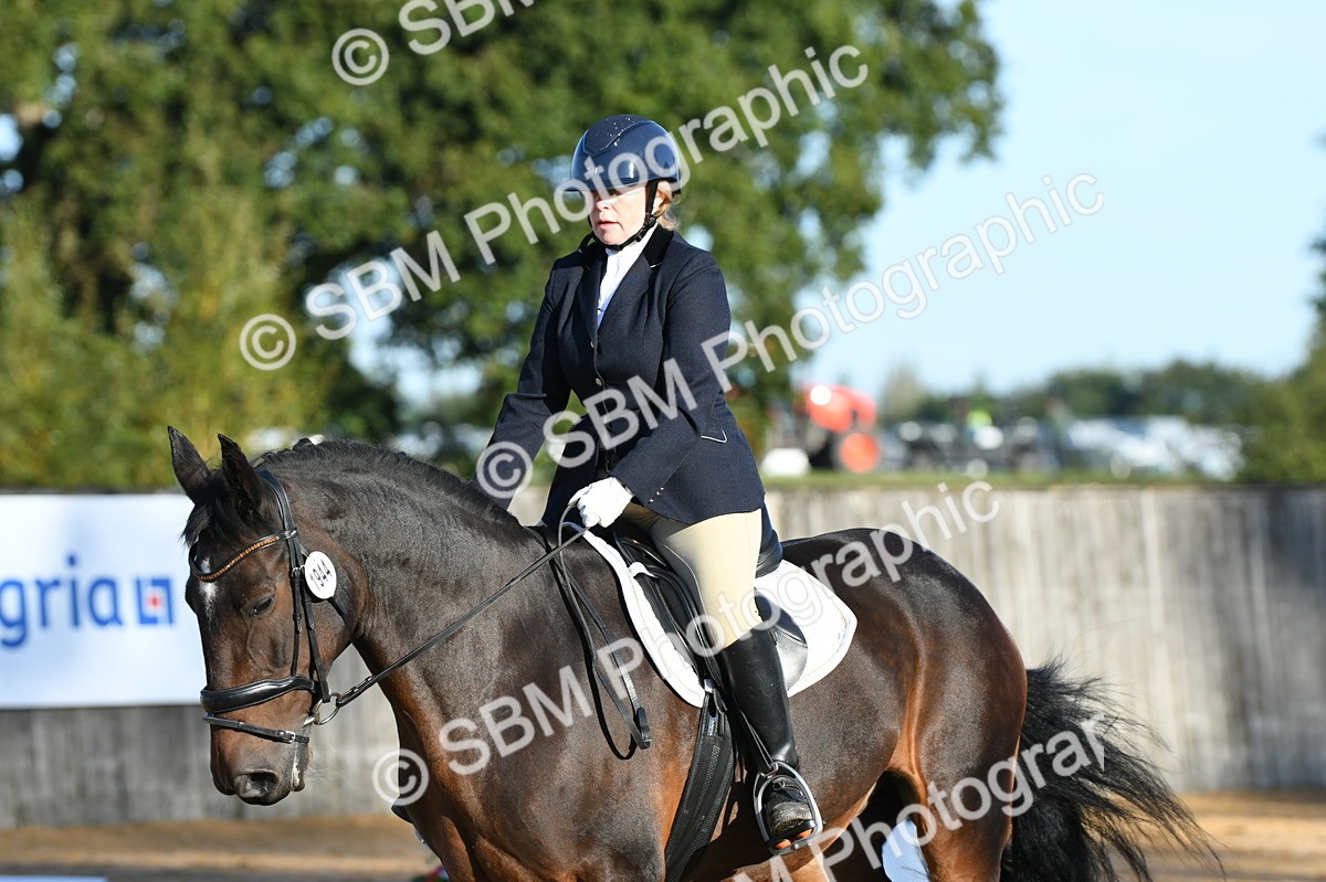 SBM_14378 - D4 - Small Tour Championship - Intro B