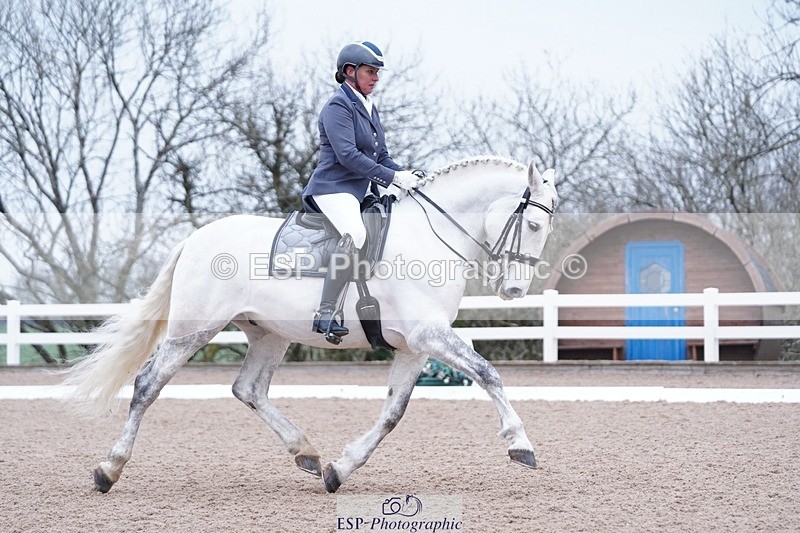 250214-114646-00460 - 102-PAULA.LEE-Deseado.Santo