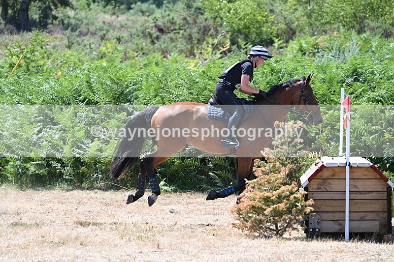 WJ7_5548 - Time 12:37 to 12:38 last rider