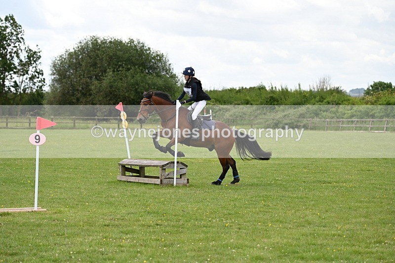 WJ6_3575 - Class 5 80cm Pairs