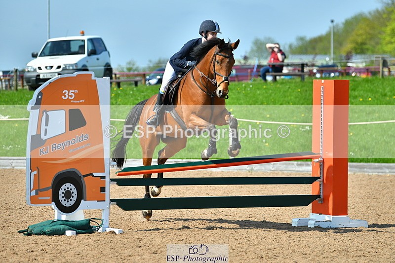 230513A-153834-01776 - Cls 40 Club 90cm