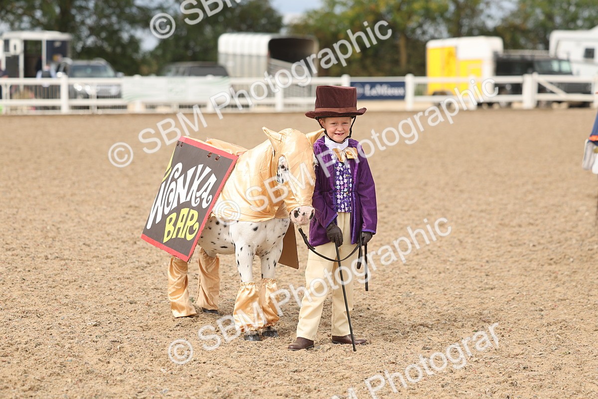 SBM_05057 - Class 21 - Fancy Dress