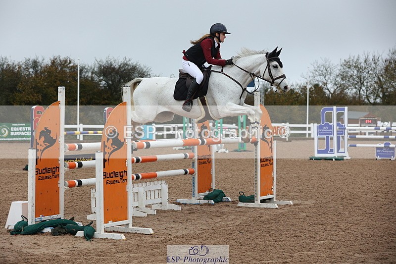 231112A-134359-04640 - Cls 20 Newcomers & 1.10m Open