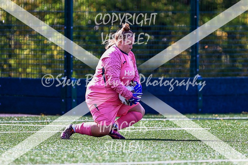 1DX30349 - 2025-10-05 FC Abbey Meads Ladies V Purton  Kingsdown FC Ladies