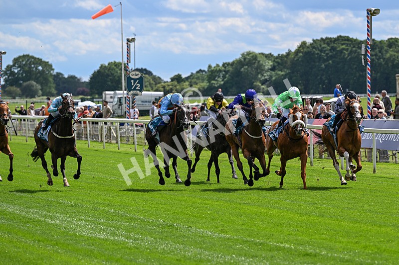120626-Race 3-Bintaryana-7282 - Race 3 15.00pm British EBF Fillies' Handicap
