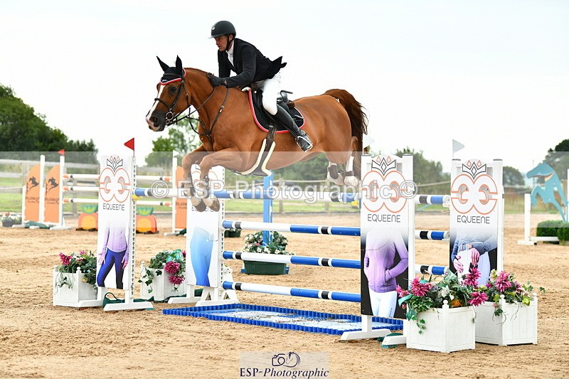 230720A-160434-04164 - Cls 9, 2 Star Big 1.40m Start to break