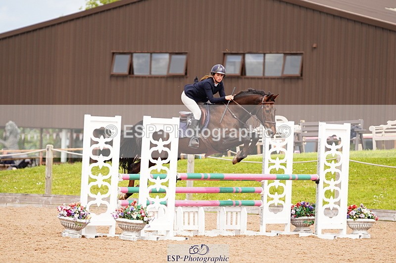 240526A-105212-07663 - Cls 26 Chard Equ 1.05m and 1.10m Grand Prix