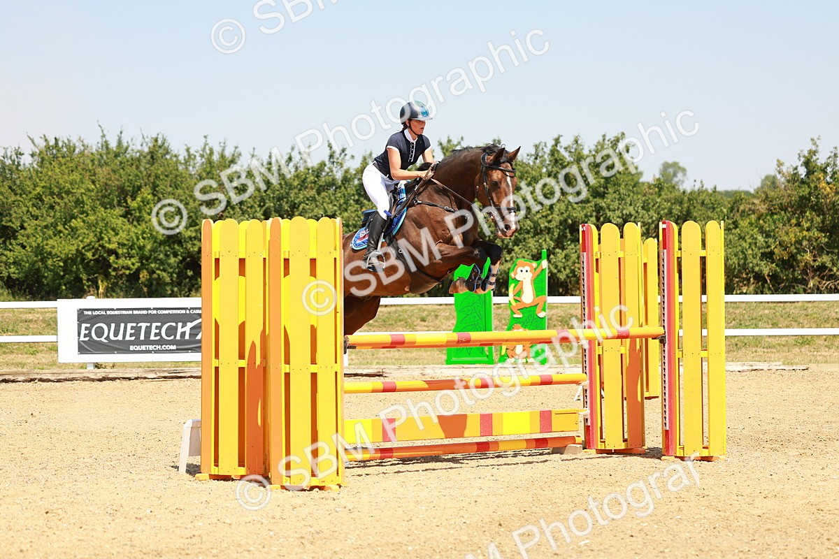 SBM_001783 - Class 4 - Senior Newcomers - 1.10m