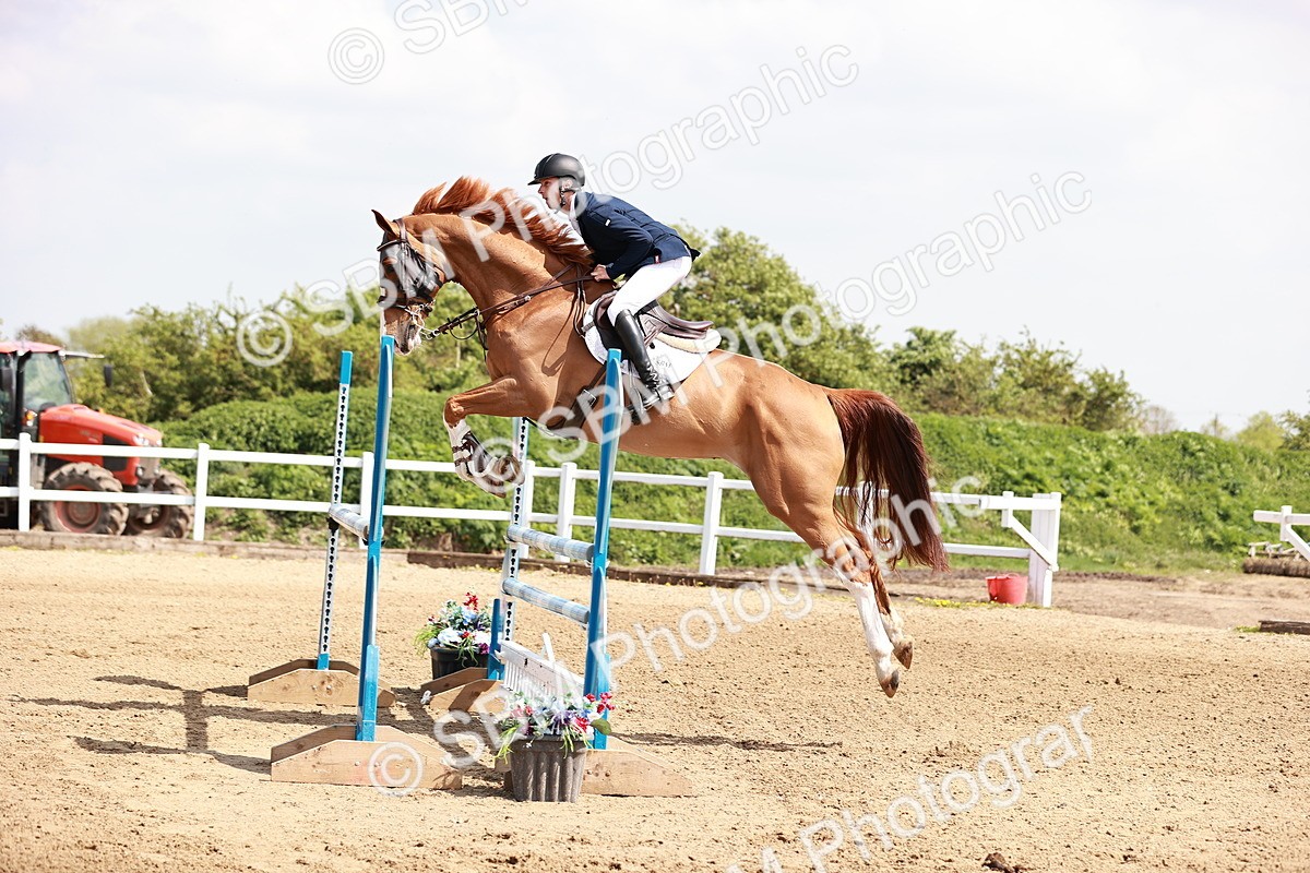  - Class 24 - Senior Newcomers - 1.10m