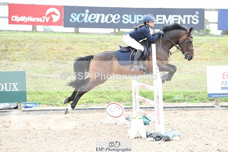 250807-114359-00763 - 1m Round 1