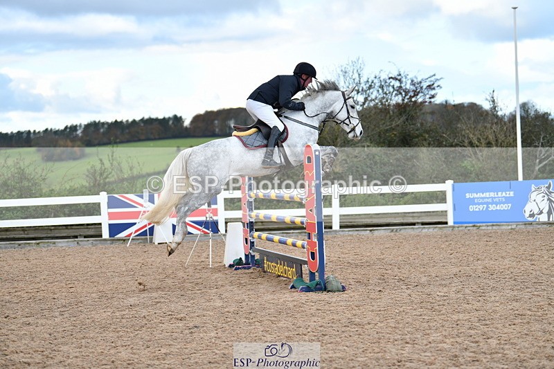 231110A-142912-00768 - Cls 6 Foxhunter & 1.20m Open