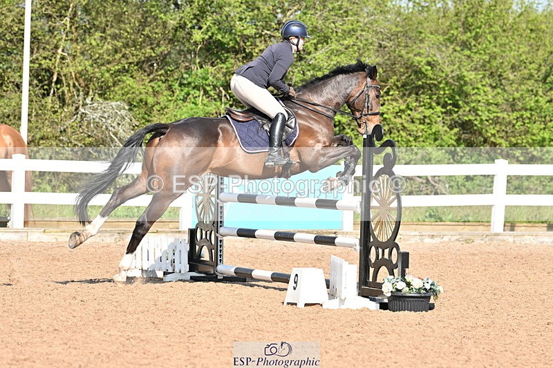 240509A-094131-00211 - Cls 1 British Novice and 90cm Open