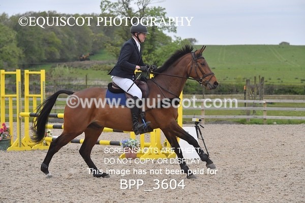 BPP_3604 - CLASS 4 - FRI - Senior BritiNovice/ 90cm Open
