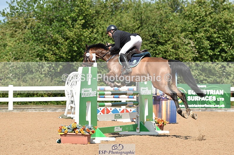 230720A-110048-02293 - Cls 29, 6 Yr Olds 1.20m