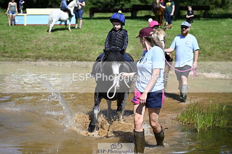 240728B-110821-01120 - Gemma's Group XC