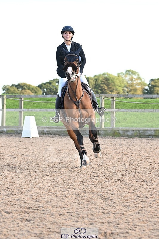 240913A-180115-05570 - Cls 19 Snr 1m Open Speed Derby