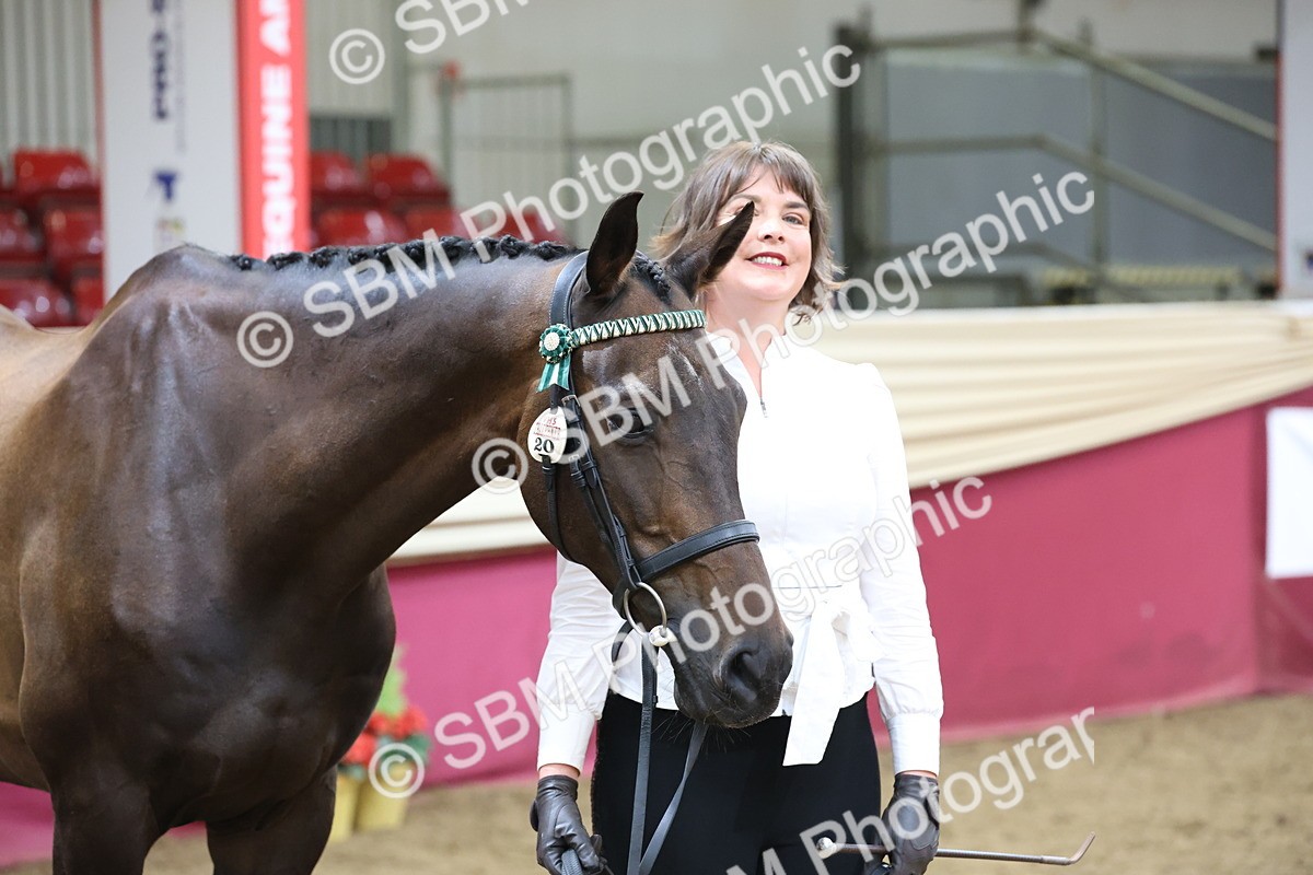 SBM_22528 - Class 902 - Supreme Final - IH Diamond