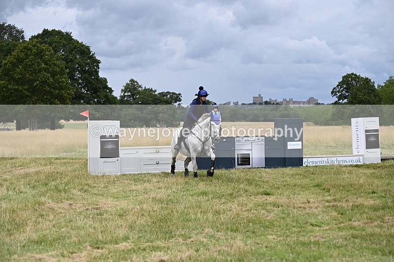 WJ6_4591 - Time at Jump 13:04 to 13:34