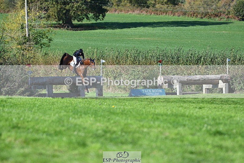 251024A-124233-11654 - B-139-Kirsty.Short