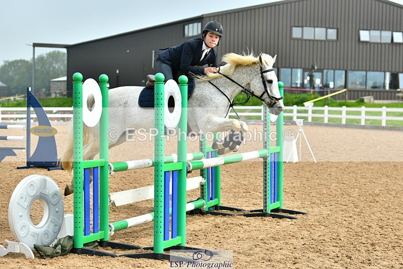 230514A-104155-02303 - Cls 22 Pony Discovery & 90cm Open