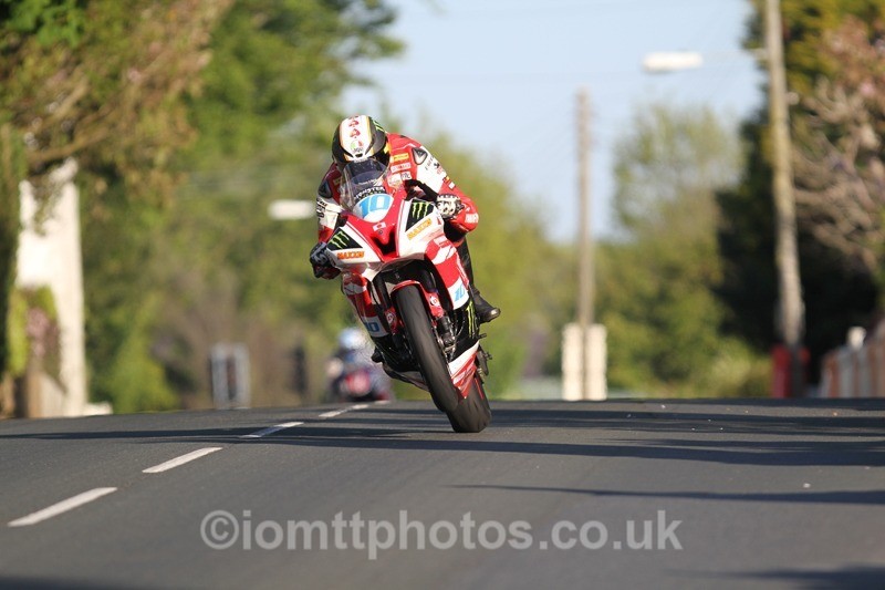 IMG_5256 - Thursday Practice  TT 2013