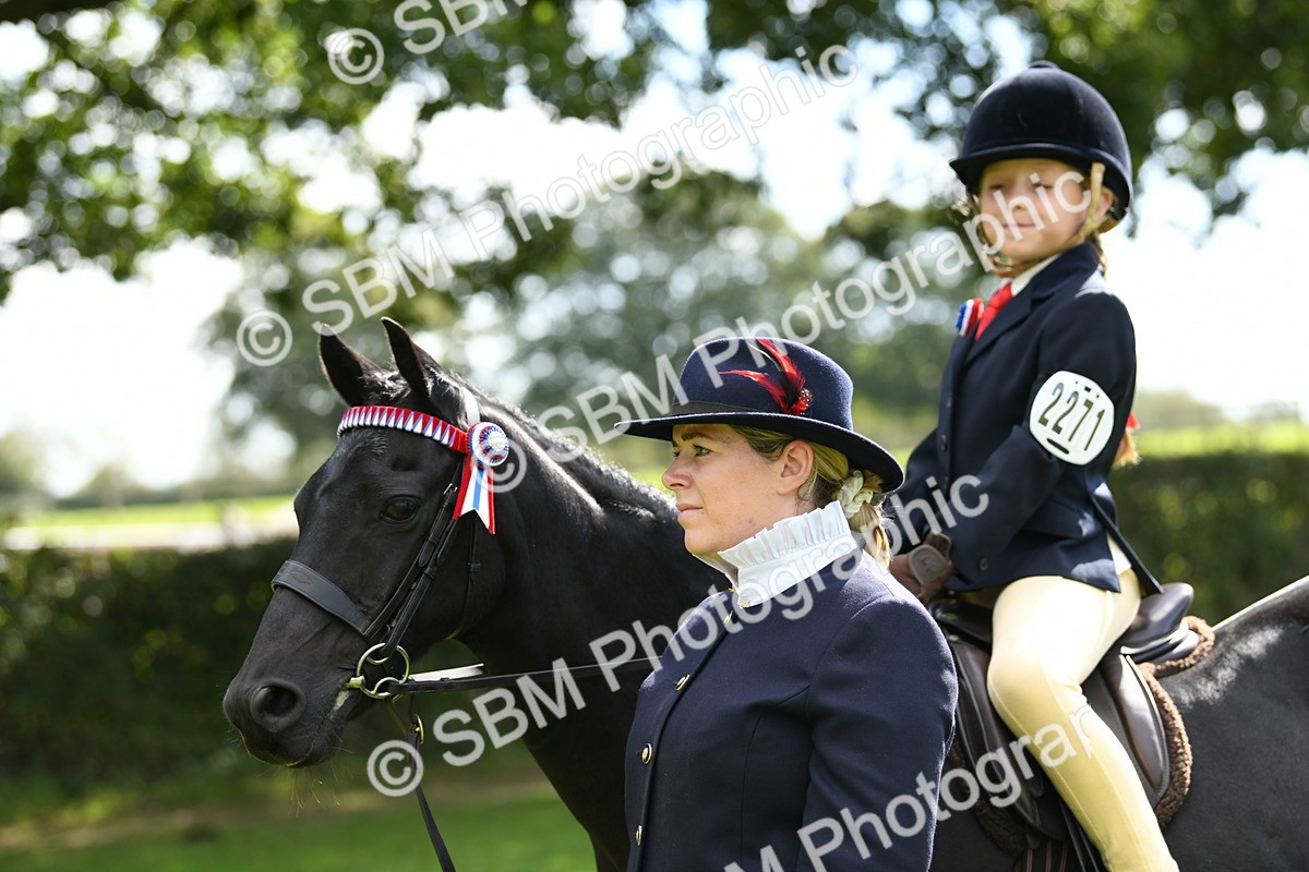 SBM_41194 - S19 - Lead Rein Show & Show Hunter Pony