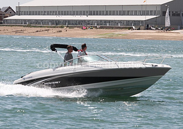 100620 MONTEREY IMG_3939 - Motorboats - Open