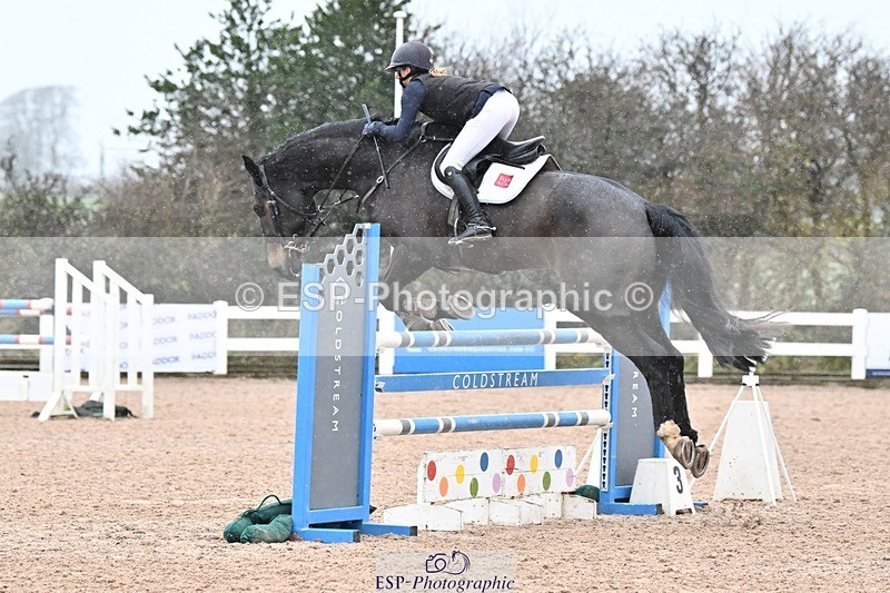 241206-134847-01005 - Cls 6 Foxhunter and 1.20m Open