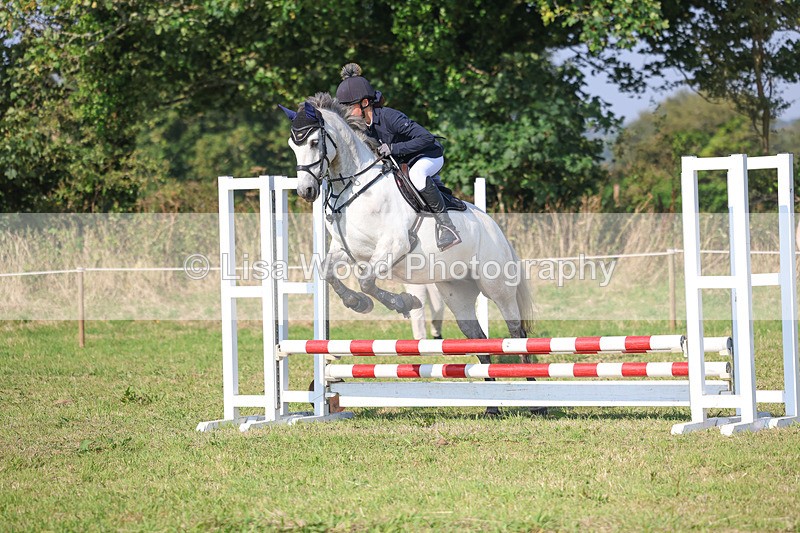 3E7A1346 - Class 1: Club 60cm Juniors and Seniors