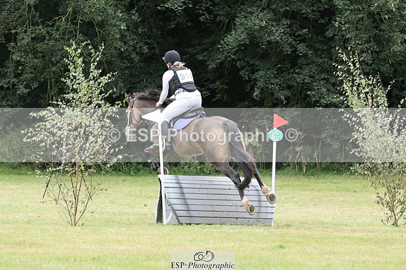 240825X-125558-33656 - 70cm XC 12.00 to End