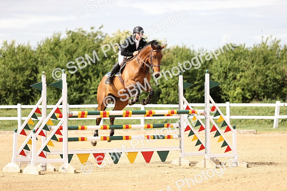 SBM_003508 - Class 13 - Senior Foxhunter - 1.20m