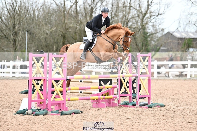 250112-115626-01181 - Cls 19 Snr 1.05m Open