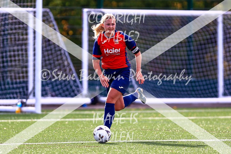 1DX30708 - 2025-10-05 FC Abbey Meads Ladies V Purton  Kingsdown FC Ladies