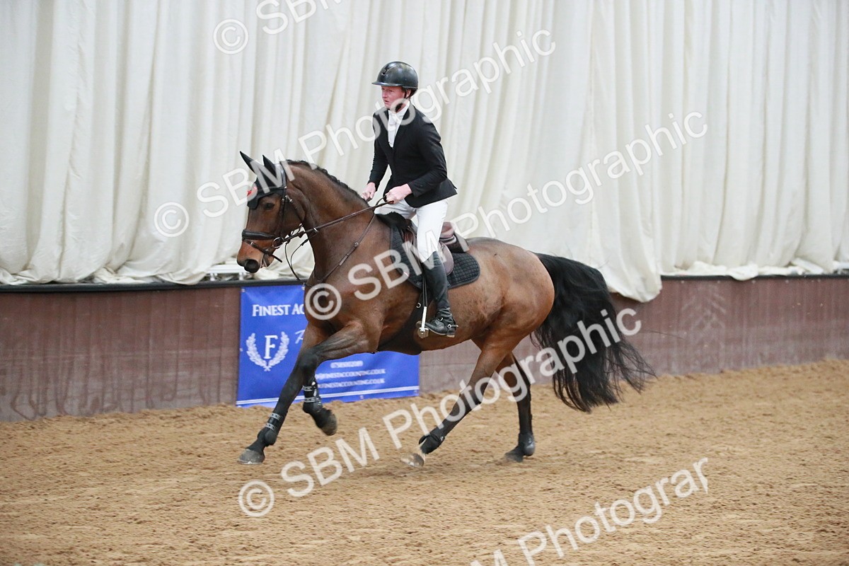 SBM_000952 - Class 4 - Senior Newcomers - 1.10m Open
