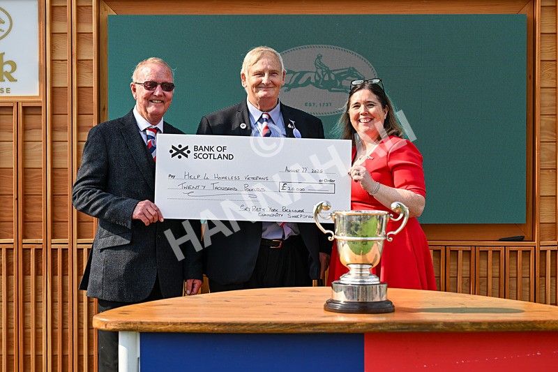 220826-Race 4-Daiquiri Bay-4955 - Race 4 15.35pm Sky Bet Ebor Handicap