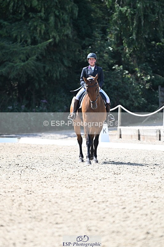 250810A-121237-06249 - 041-Laura.GreenIreldo.L