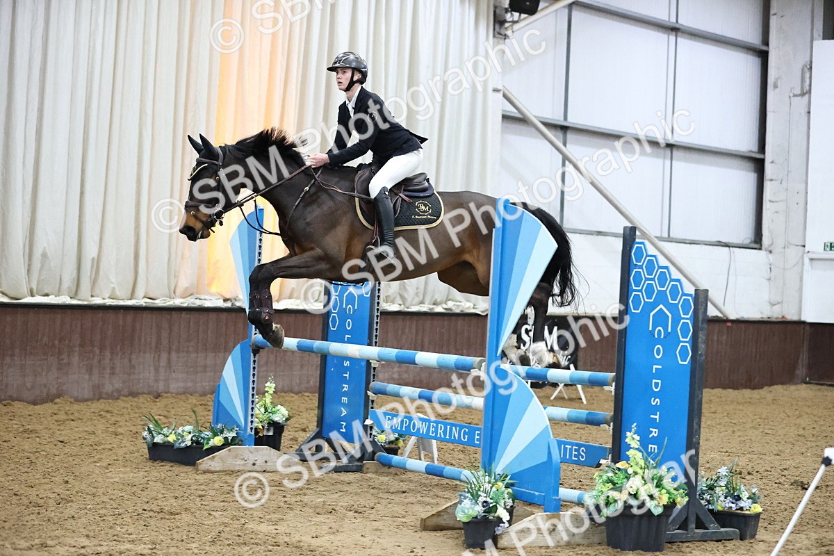 SBM_005708 - Class 17 - Senior Newcomers 1.10m