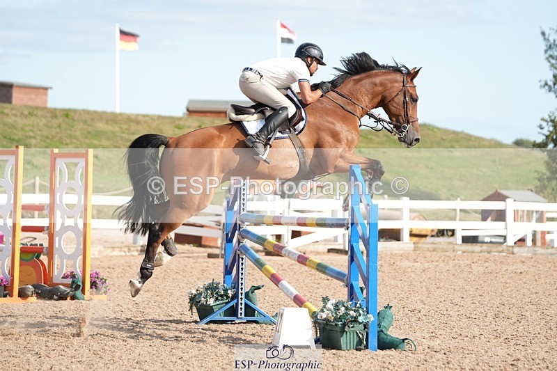 250726-175911-08127 - Cls 24 Snr Newcomers