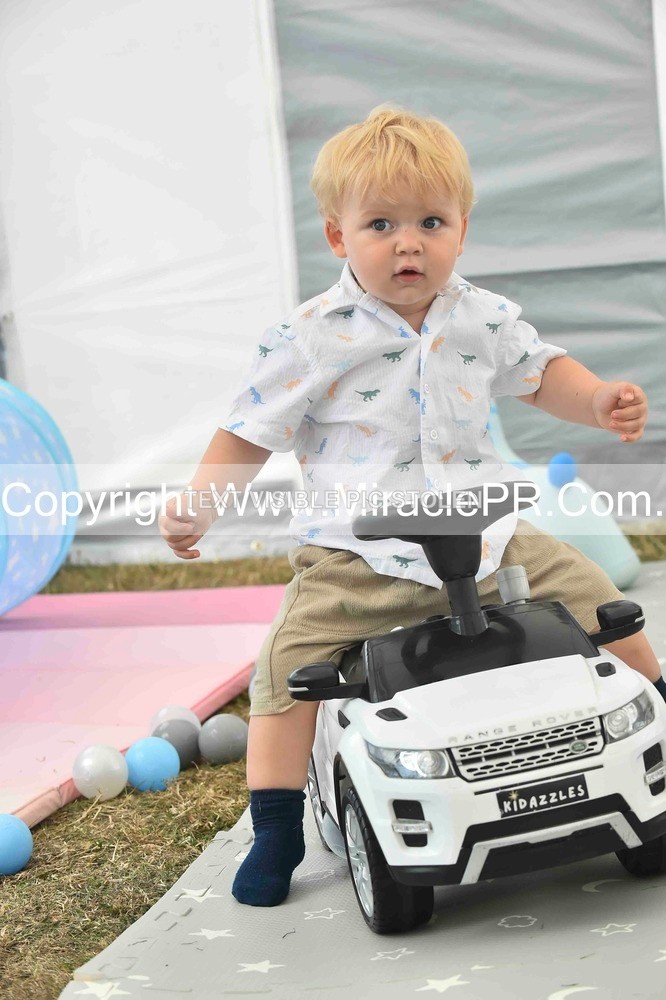SH4_2301 - Bonny baby competition.