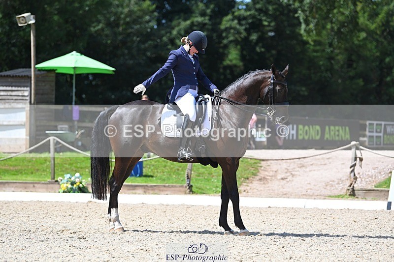 230811-121506-01212 - Cls 4 Adv Medium Silver