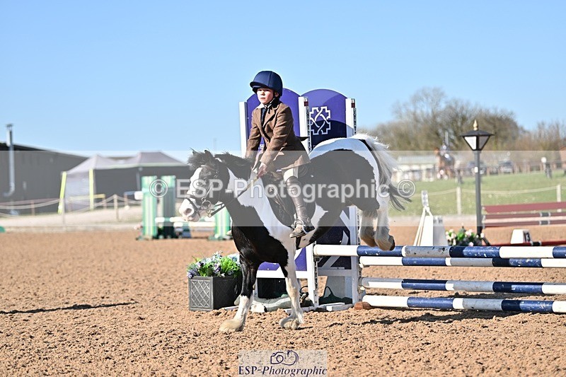 250401-163509-00147 - 60cm classes