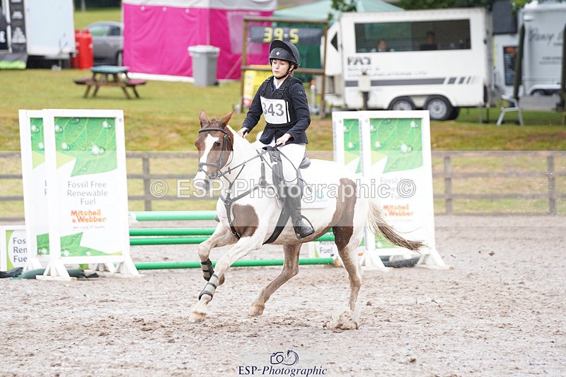 240824X-100816-22664 - 70cm Round 1 9.30 to 11.10