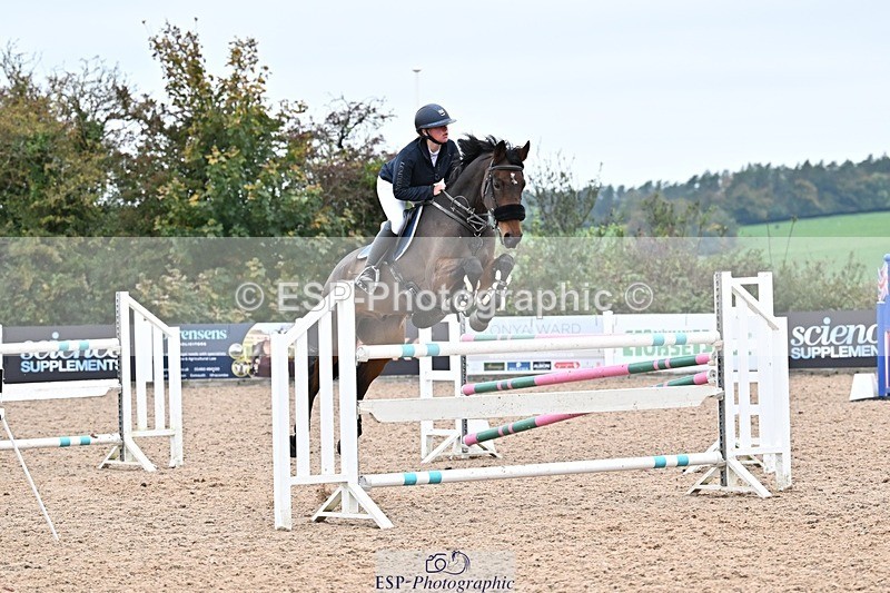 251015-150349-00828 - Cls 6 Foxhunter and 1.20m Open