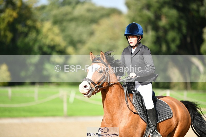 251004A-144813-01532 - Classes 8 & 9 70cm