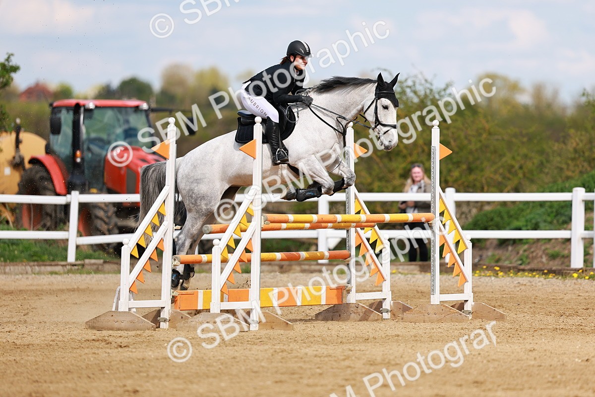 SBM_002137 - Class 4 - Senior Newcomers - 1.10m